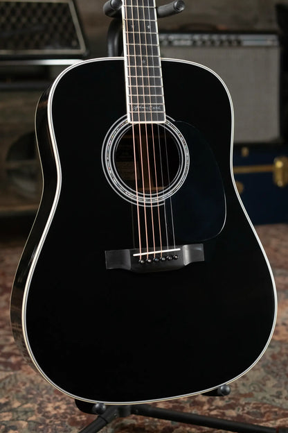 Martin D-35 Johnny Cash Signature Acoustic with Hardshell Case - Floor Model Demo