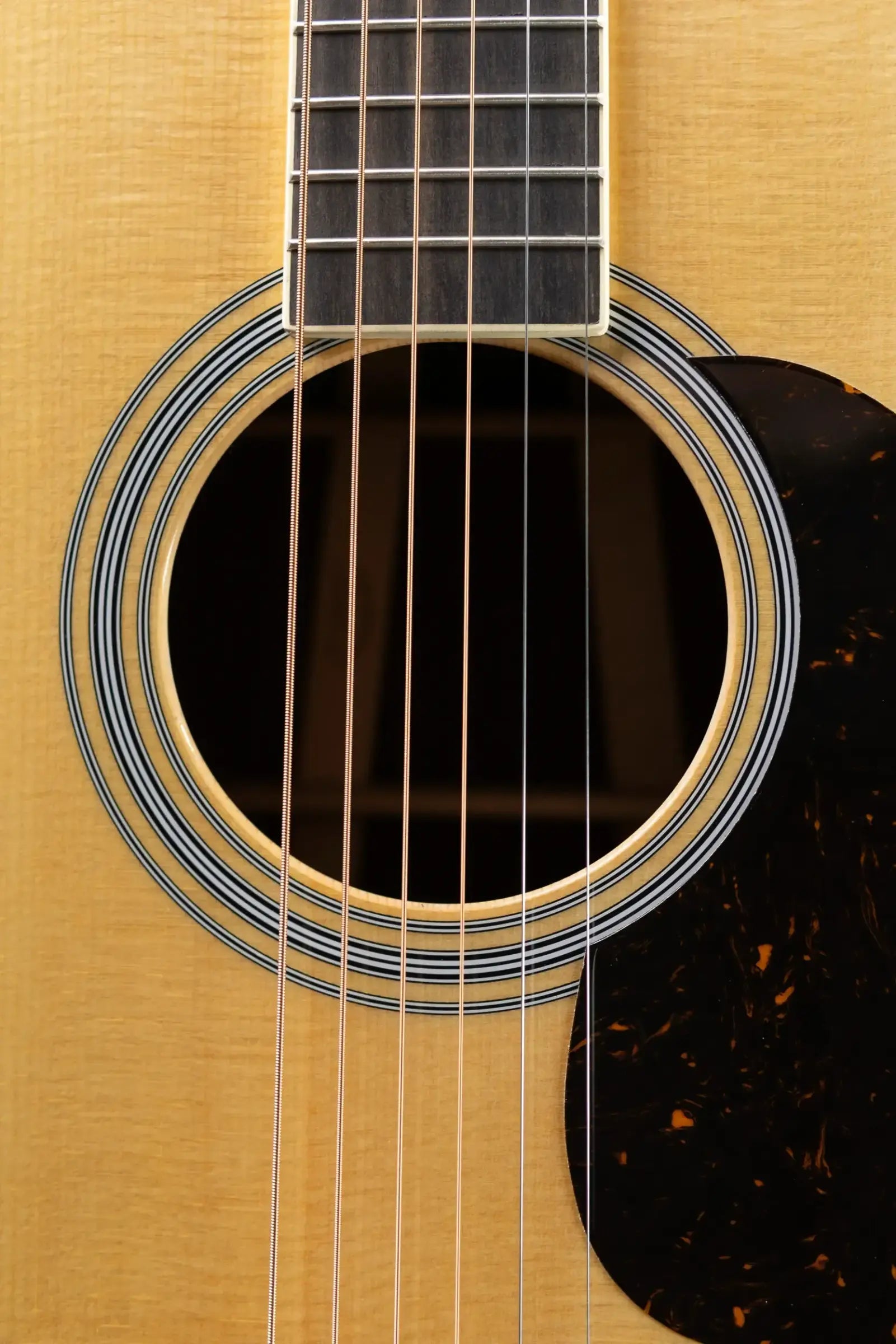 Martin D-35 Standard Series Acoustic Guitar - Natural with Hardshell Case