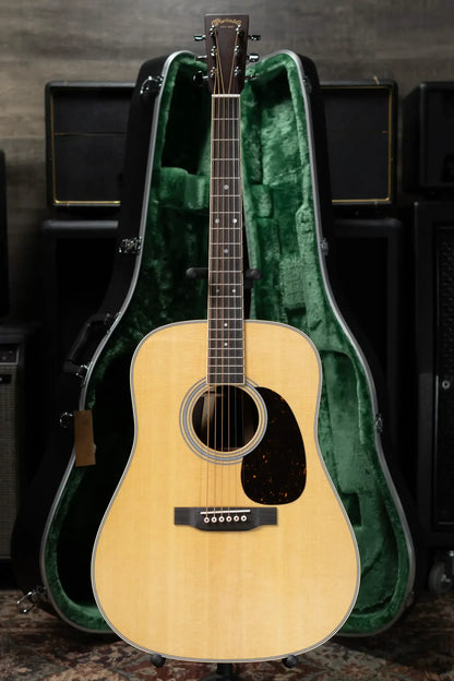 Martin D-35 Standard Series Acoustic Guitar - Natural with Hardshell Case