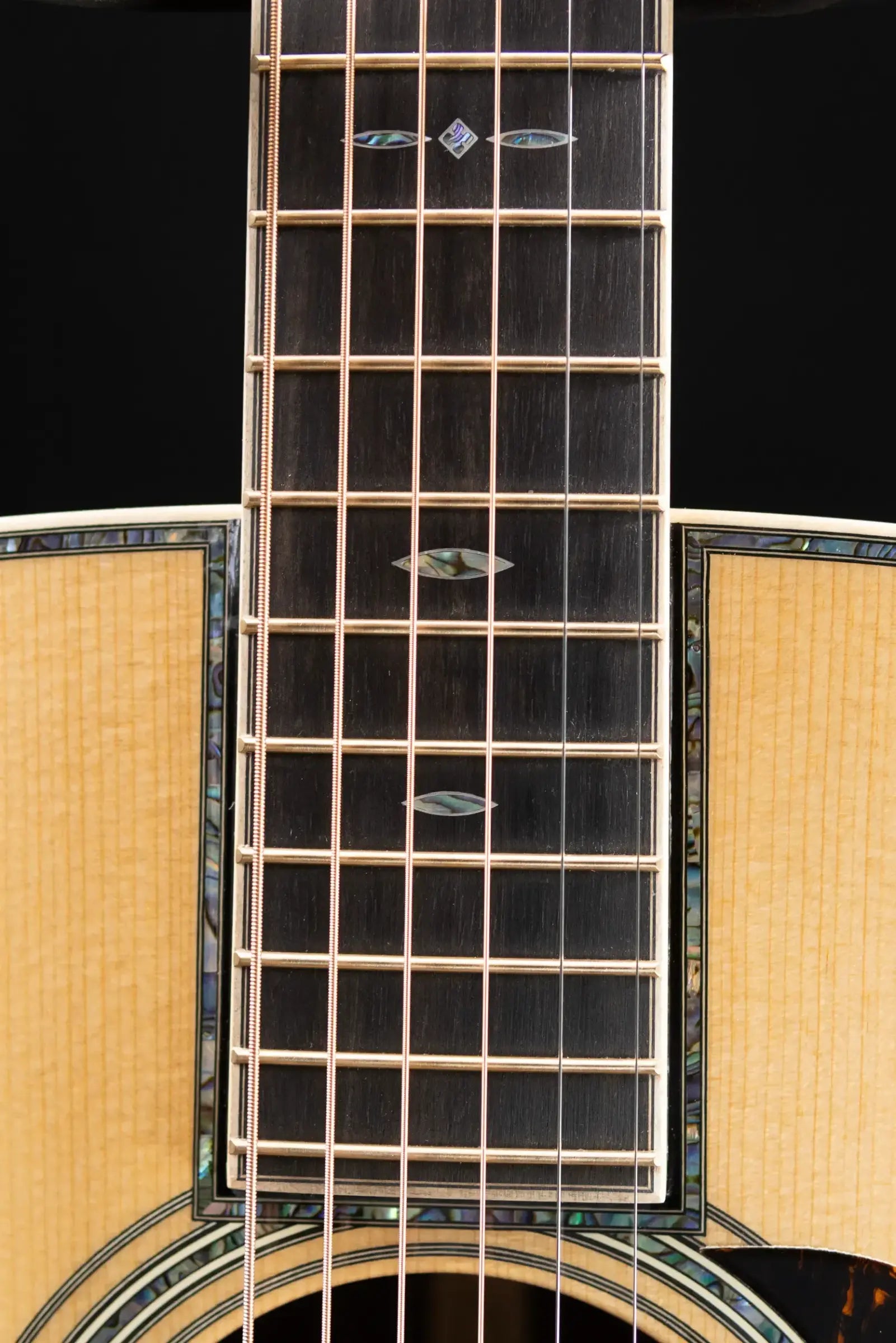Martin D-42 Modern Deluxe Acoustic Guitar with Hardshell Case
