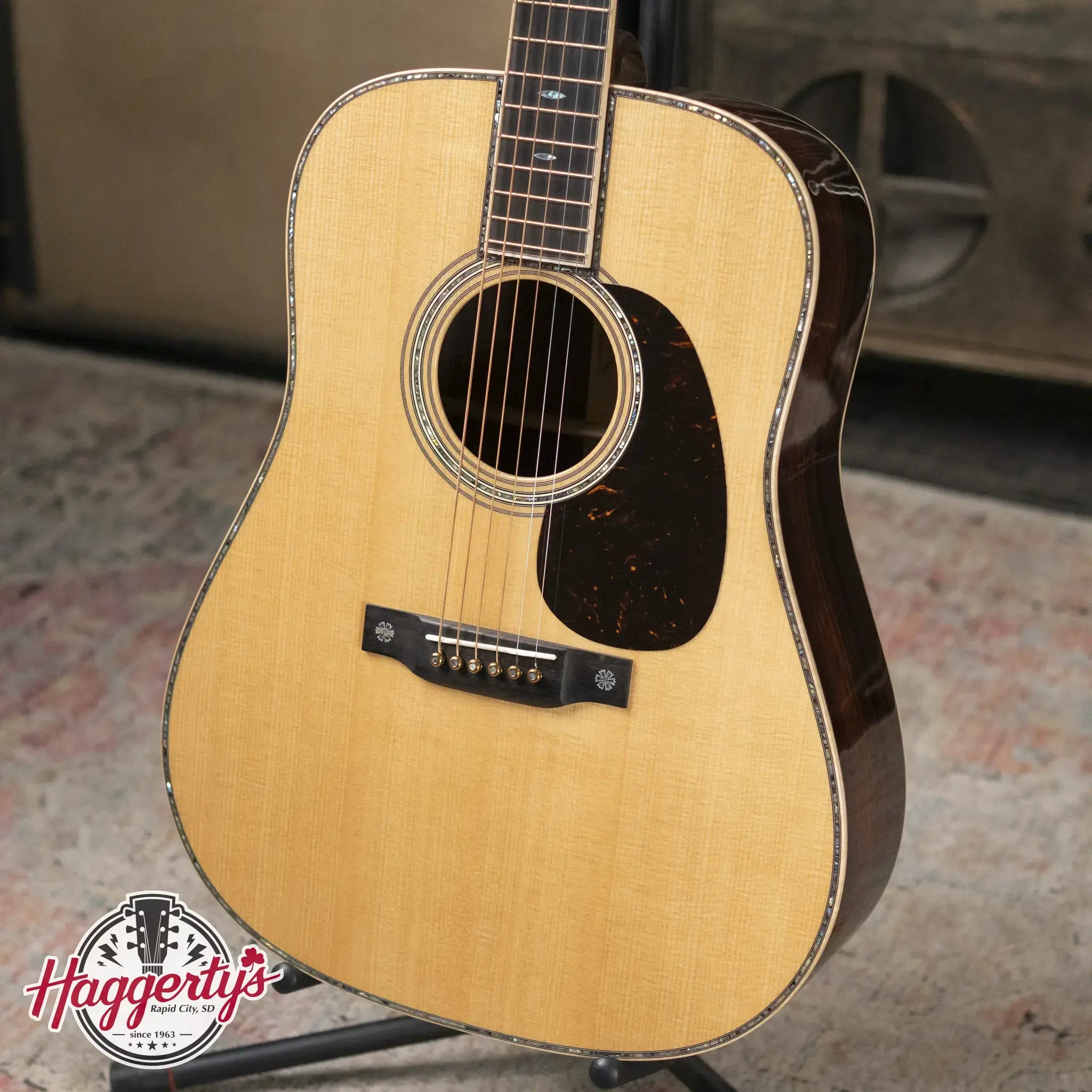 Martin D-42 Modern Deluxe with Hardshell Case - Used