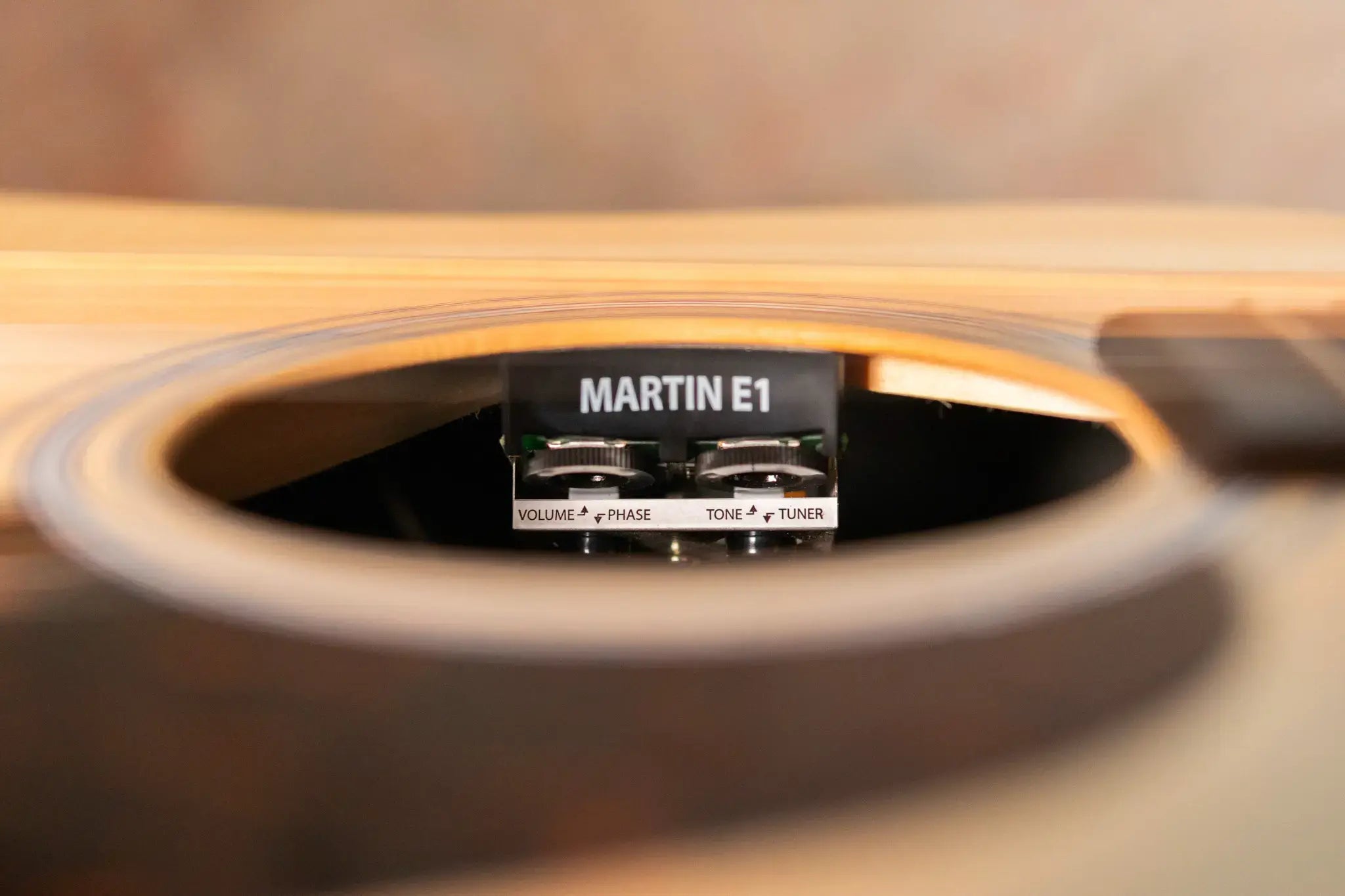 Martin D-X2E Billy Strings Signature Acoustic/Electric Guitar with Gig Bag