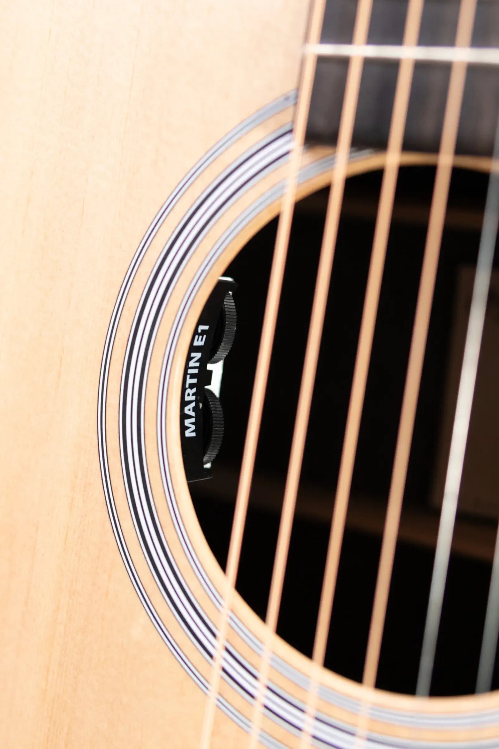 Martin D-X2E Billy Strings Signature Acoustic/Electric Guitar with Gig Bag