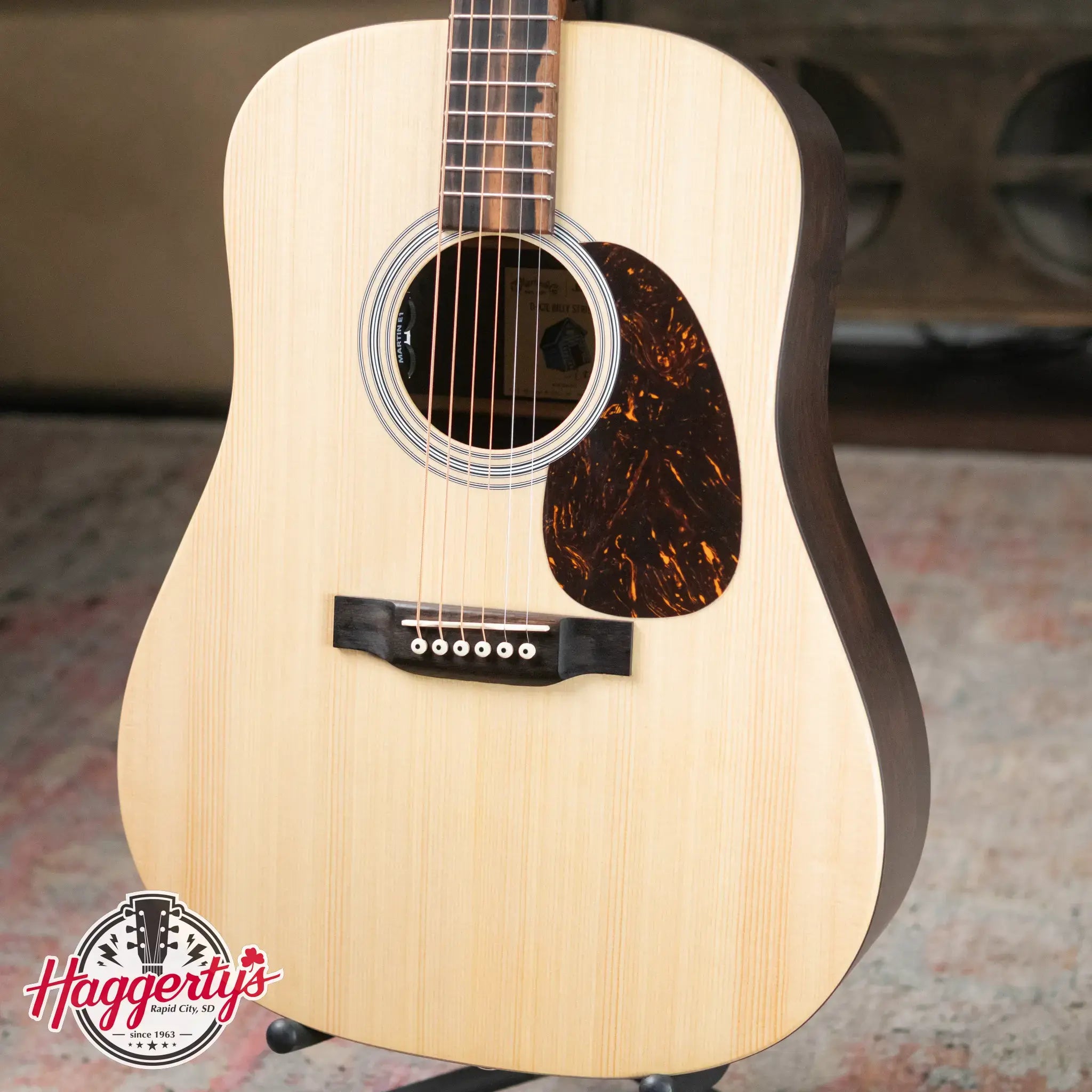 Martin D-X2E Billy Strings Signature Acoustic/Electric with Gig Bag