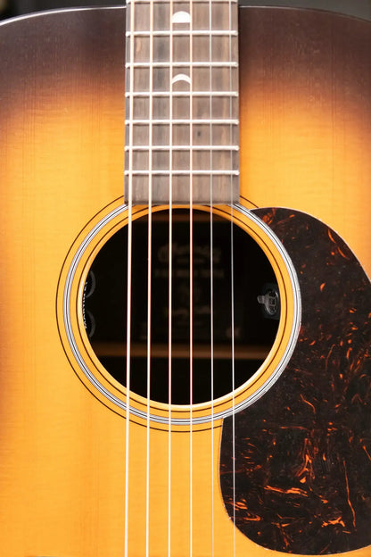 Martin D-X2E Molly Tuttle Signature Dreadnaught Acoustic/Electric Guitar - Spruce Burst with Gig Bag