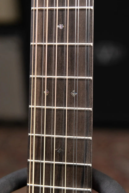 Martin HD12-28 12-String Dreadnought Acoustic Guitar with Hardshell Case