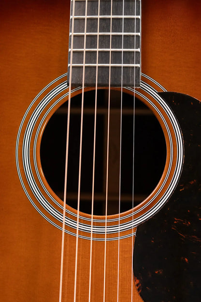 Martin HD-28 Standard Series Dreadnought Acoustic Guitar - 1933 Ambertone with Hardshell Case