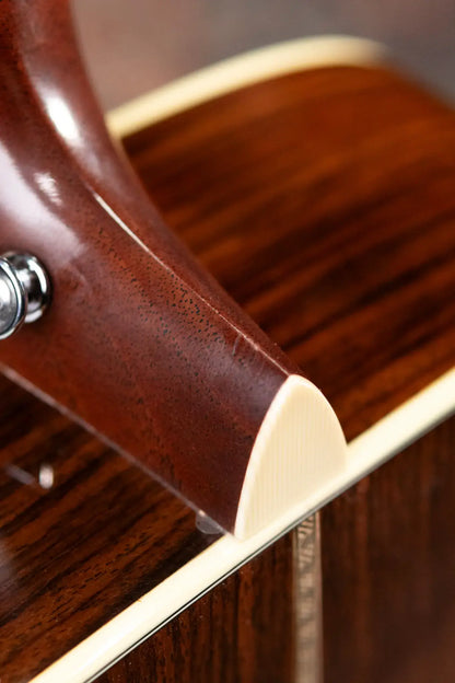 Martin HD-28e Retro Acoustic/Electric Guitar with Hardshell Case - Used