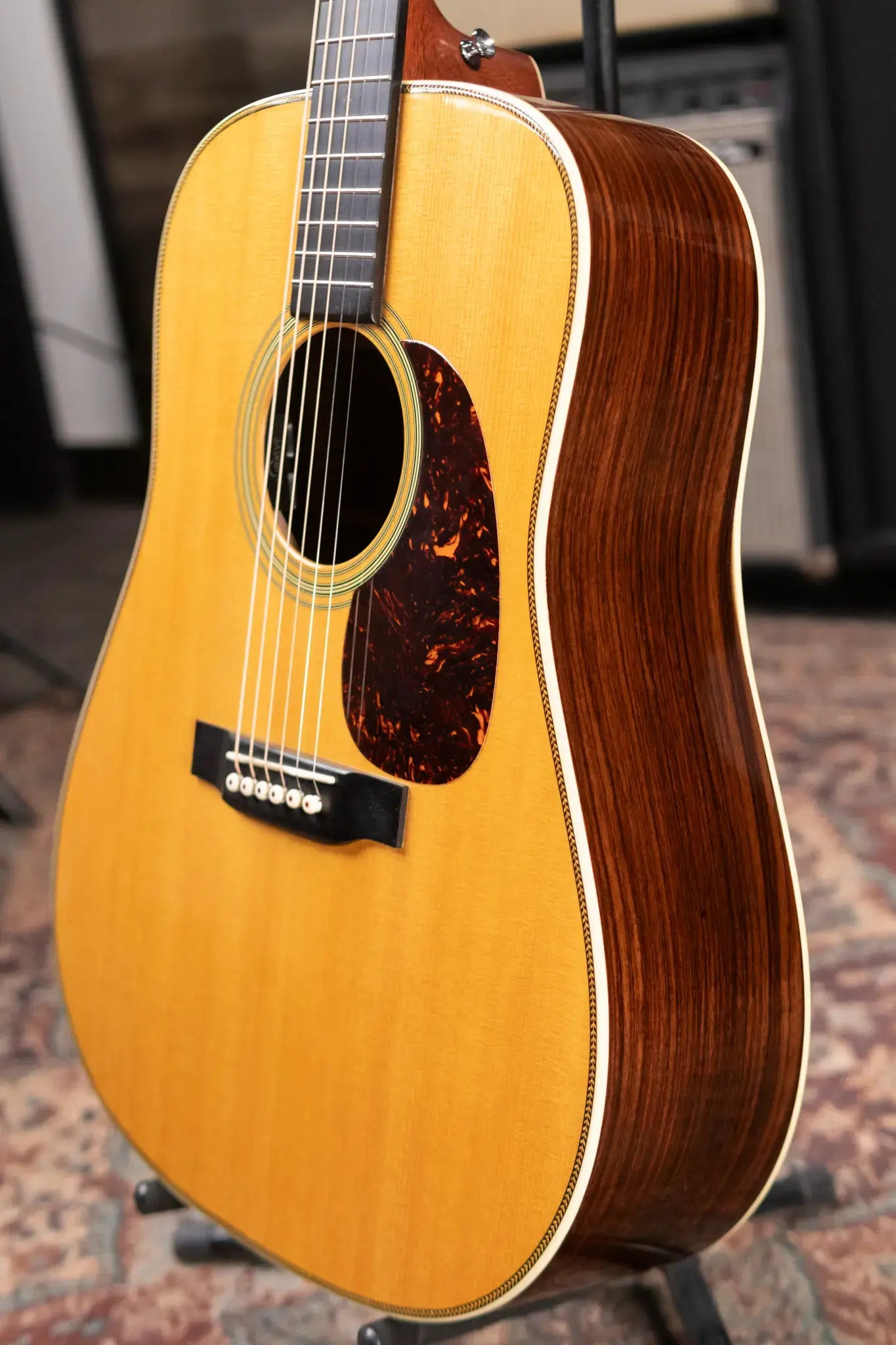 Martin HD-28e Retro Acoustic/Electric Guitar with Hardshell Case - Used