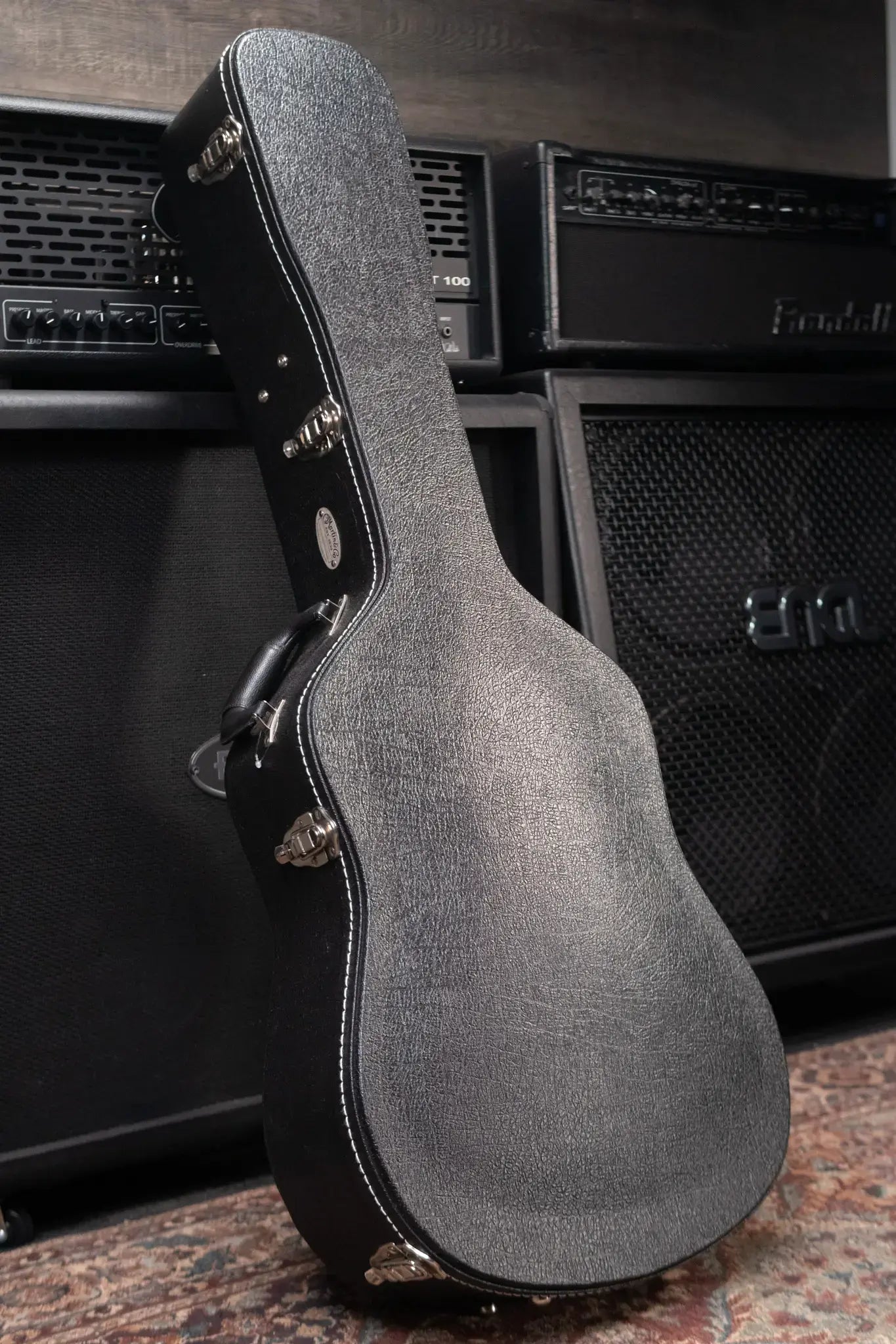 Martin HD-28e Retro Acoustic/Electric Guitar with Hardshell Case - Used