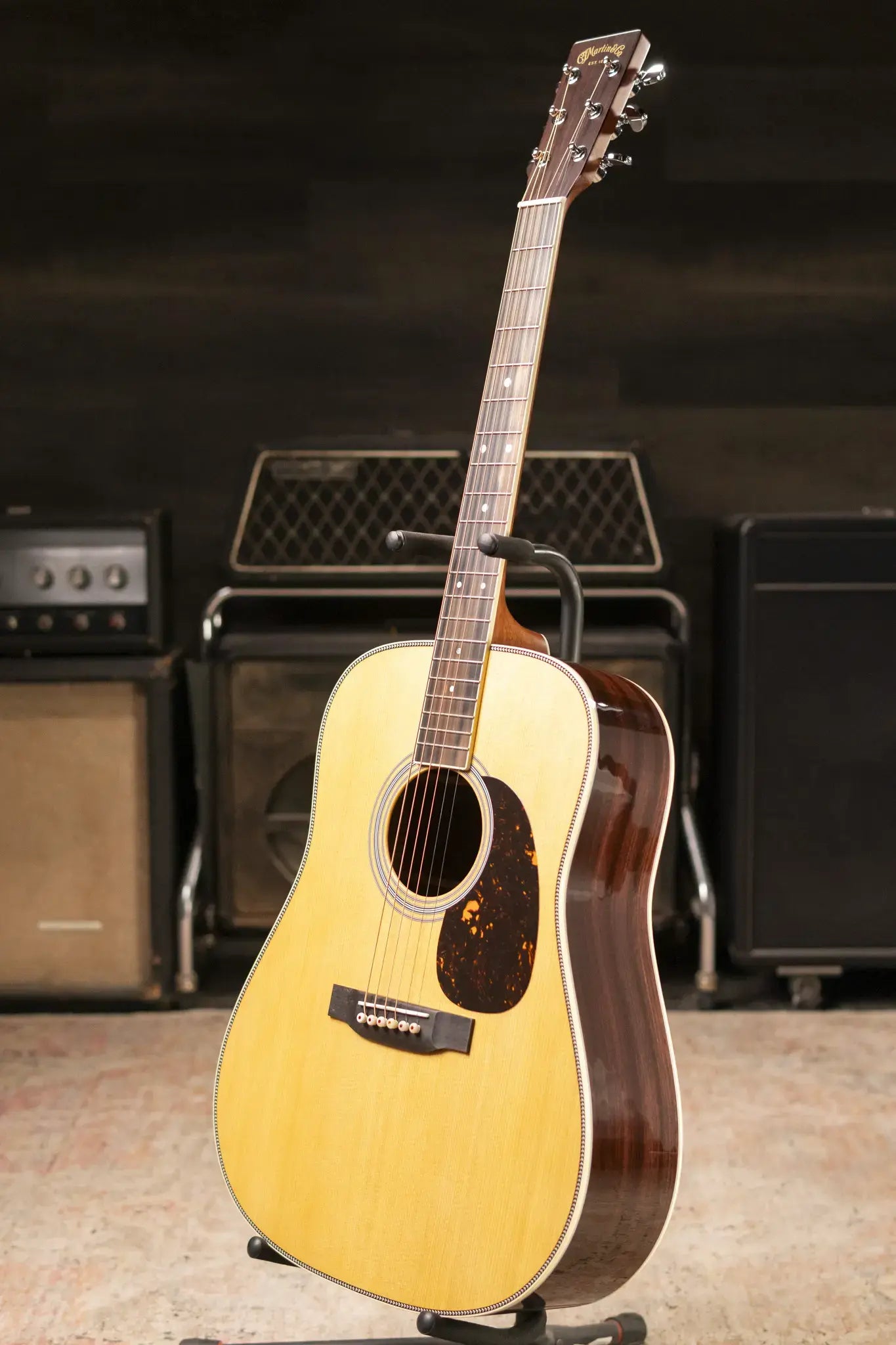 Martin HD-35 Standard Series Acoustic Guitar with Hardshell Case