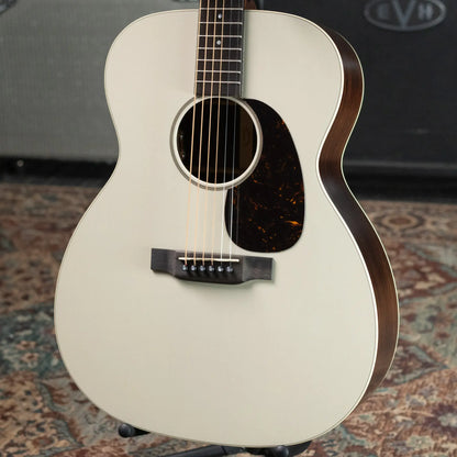 Martin J-16E 16 Series Acoustic/Electric Guitar - Cream with Gig Bag