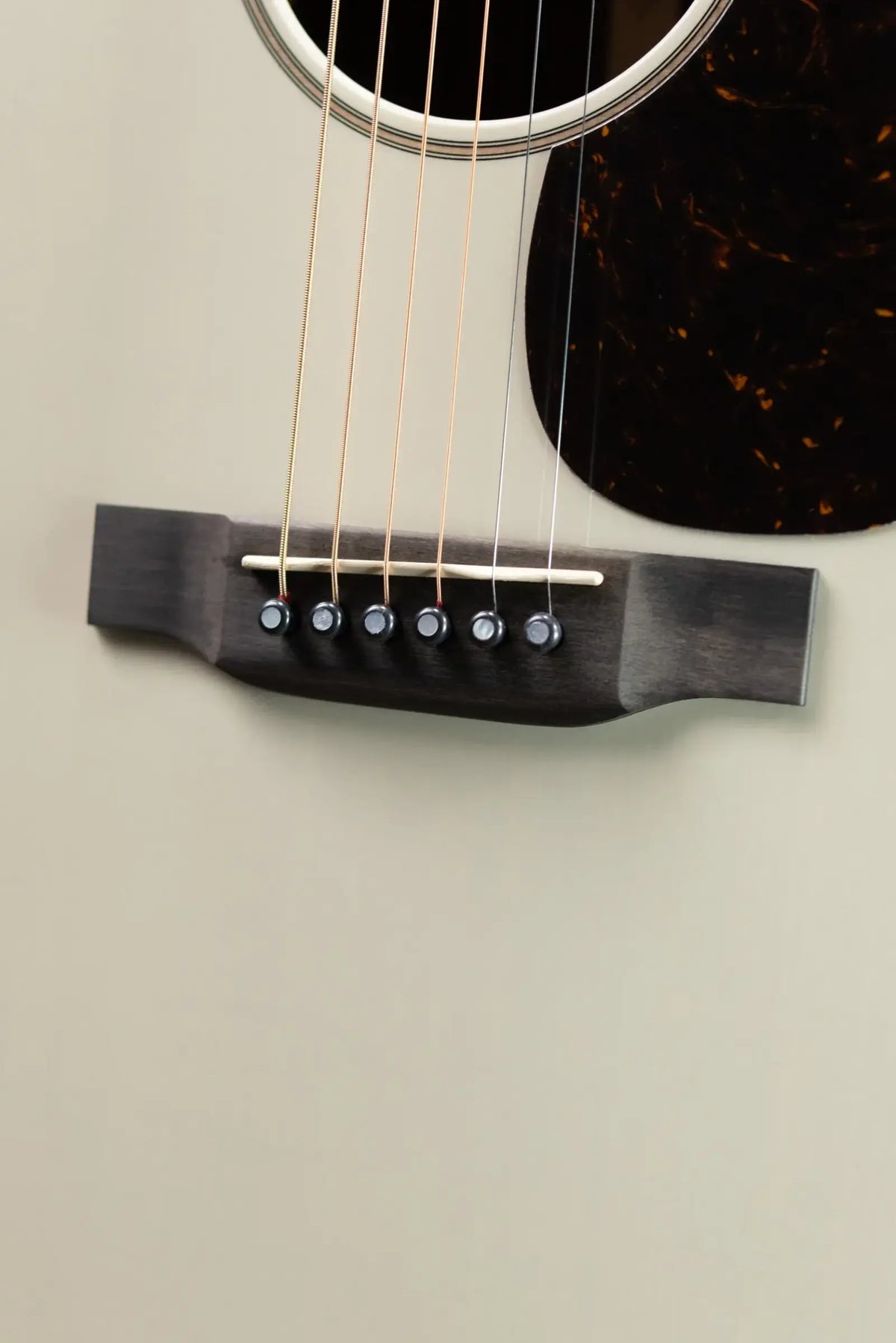 Martin J-16E 16 Series Acoustic/Electric Guitar - Cream with Gig Bag