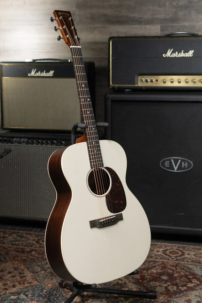 Martin J-16E Acoustic/Electric Guitar - Cream with Gig Bag