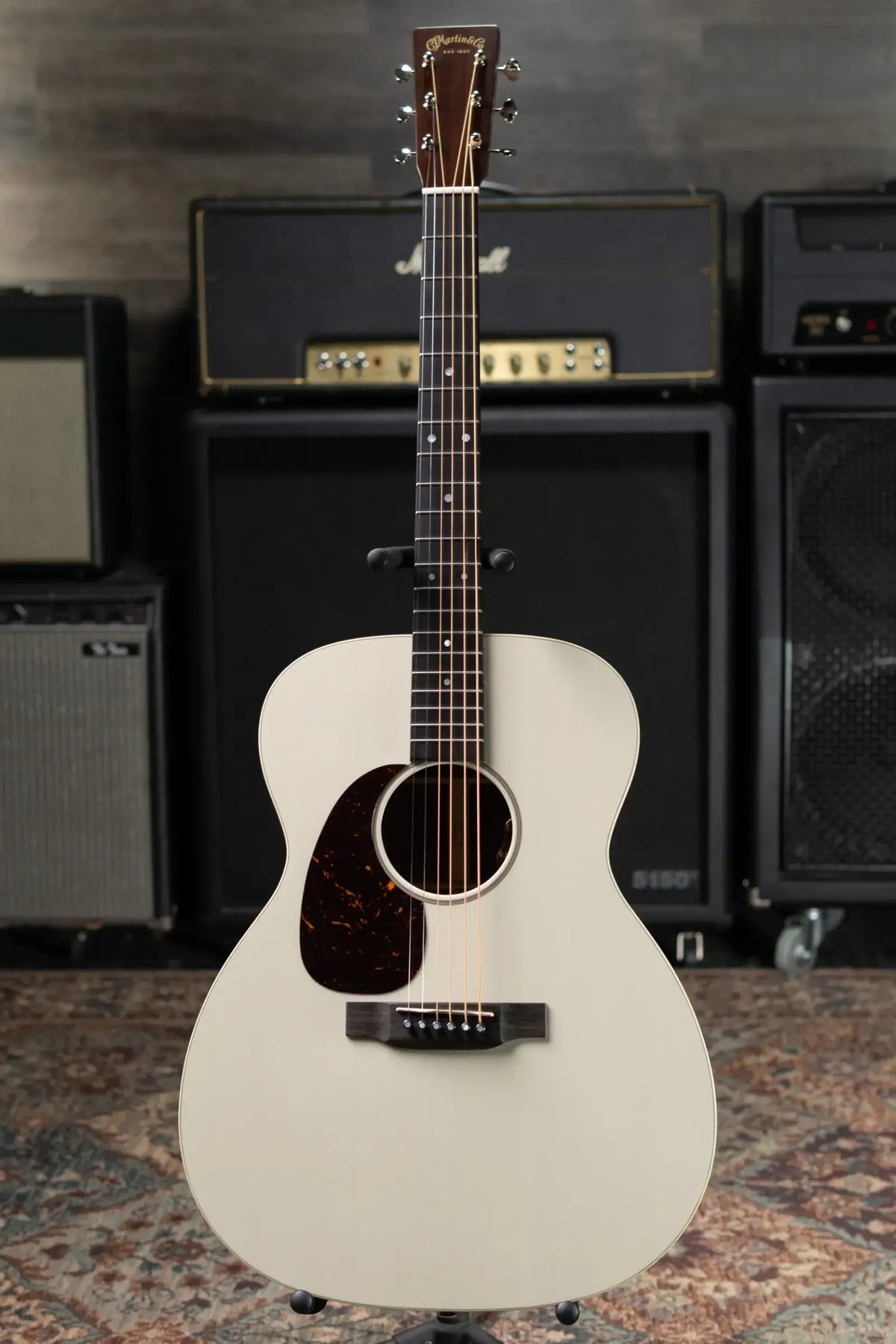 Martin J-16E Left-Handed 16 Series Acoustic/Electric Guitar - Cream with Gig Bag