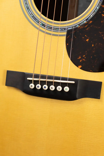 Martin OMJM John Mayer Signature Acoustic/Electric with Hardshell Case