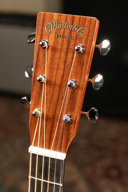 Martin OM-21 Acoustic Guitar - 1935 Sunburst with Hardshell Case