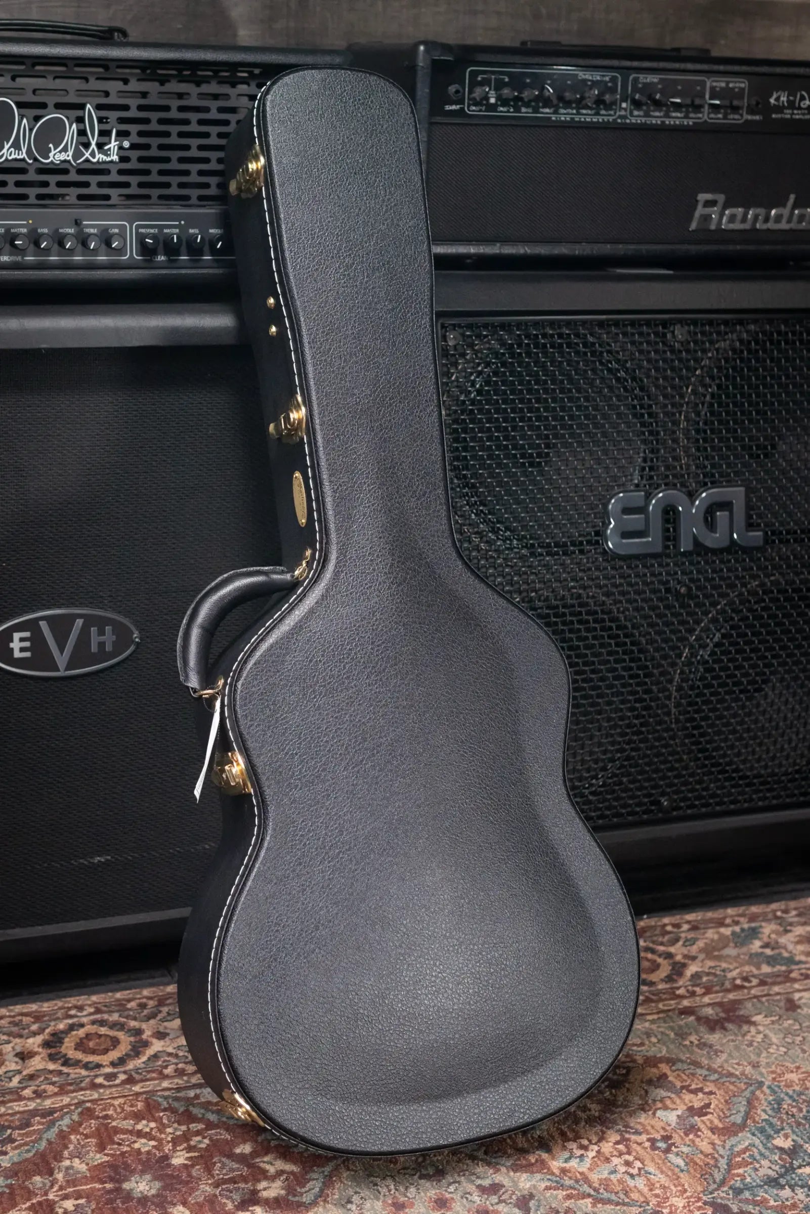 Martin OM-28 Modern Deluxe Acoustic Guitar with Hardshell Case