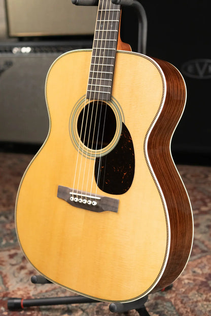 Martin OM-28 Standard Series Acoustic Guitar with Hardshell Case