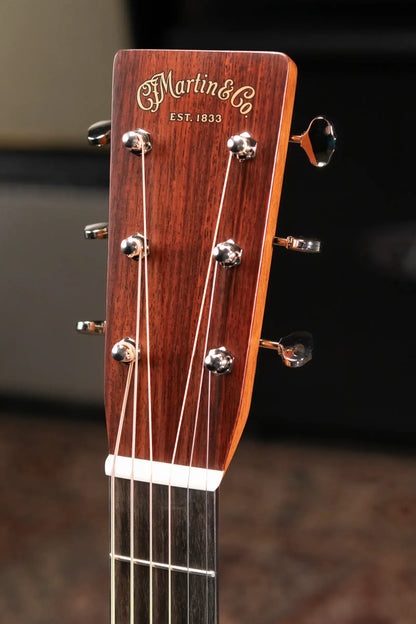 Martin OM-28 Standard Series Acoustic Guitar with Hardshell Case