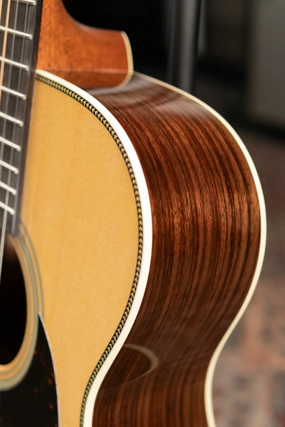 Martin OM-28 Standard Series Acoustic Guitar with Hardshell Case