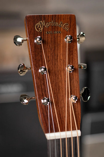 Martin OM-28 Standard Series Left-Hand Acoustic Guitar - 1935 Sunburst with Hardshell Case