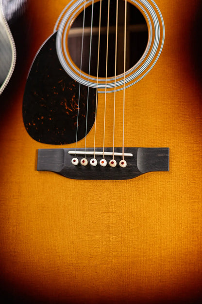 Martin OM-28 Standard Series Left-Hand Acoustic Guitar - 1935 Sunburst with Hardshell Case
