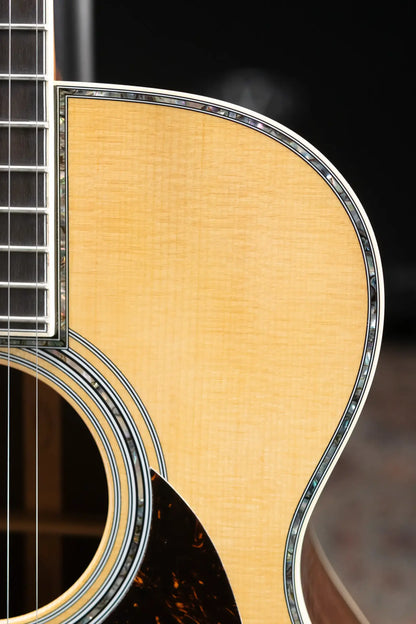 Martin OM-42 Standard Series Acoustic Guitar with Hardshell Case