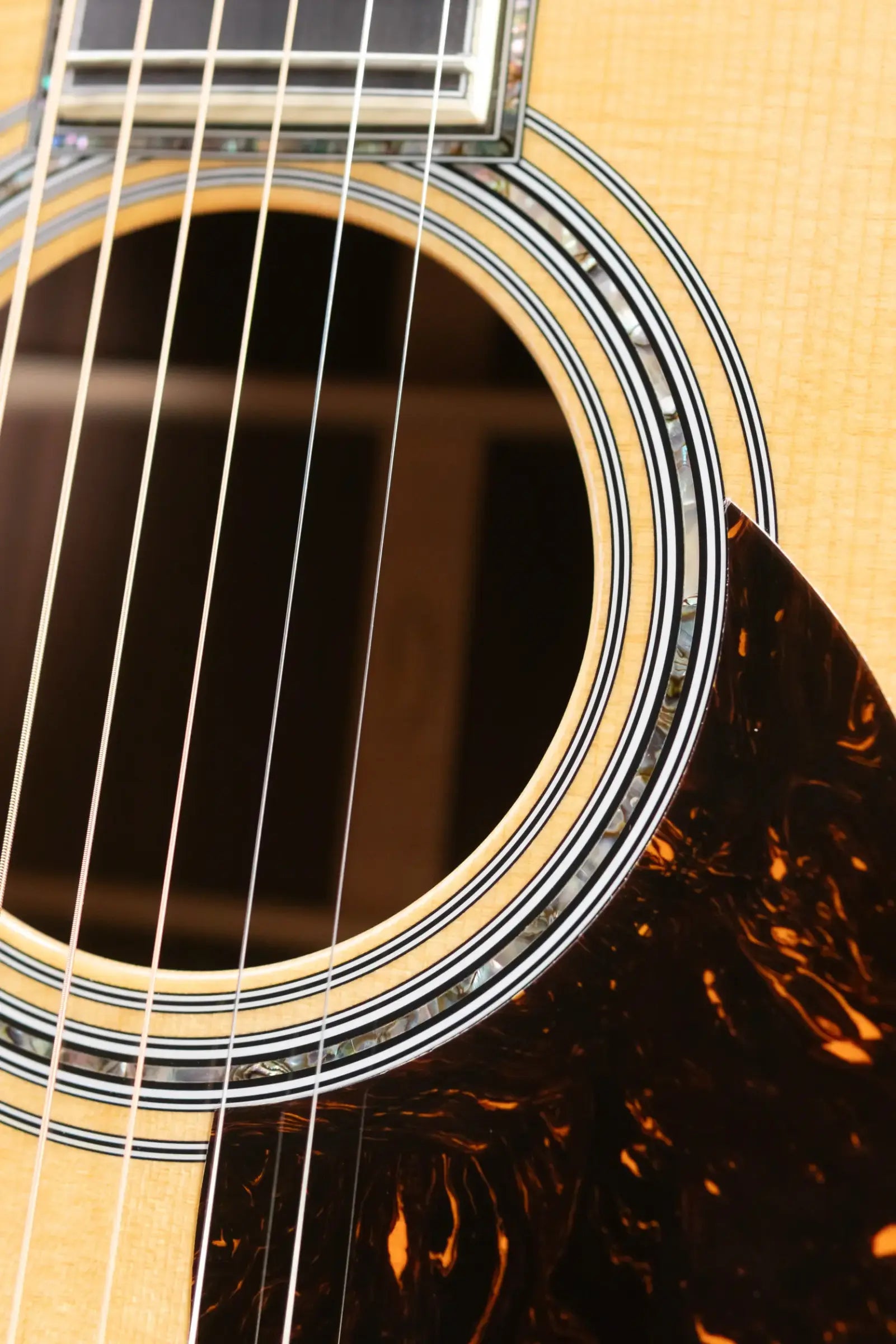 Martin OM-42 Standard Series Acoustic Guitar with Hardshell Case