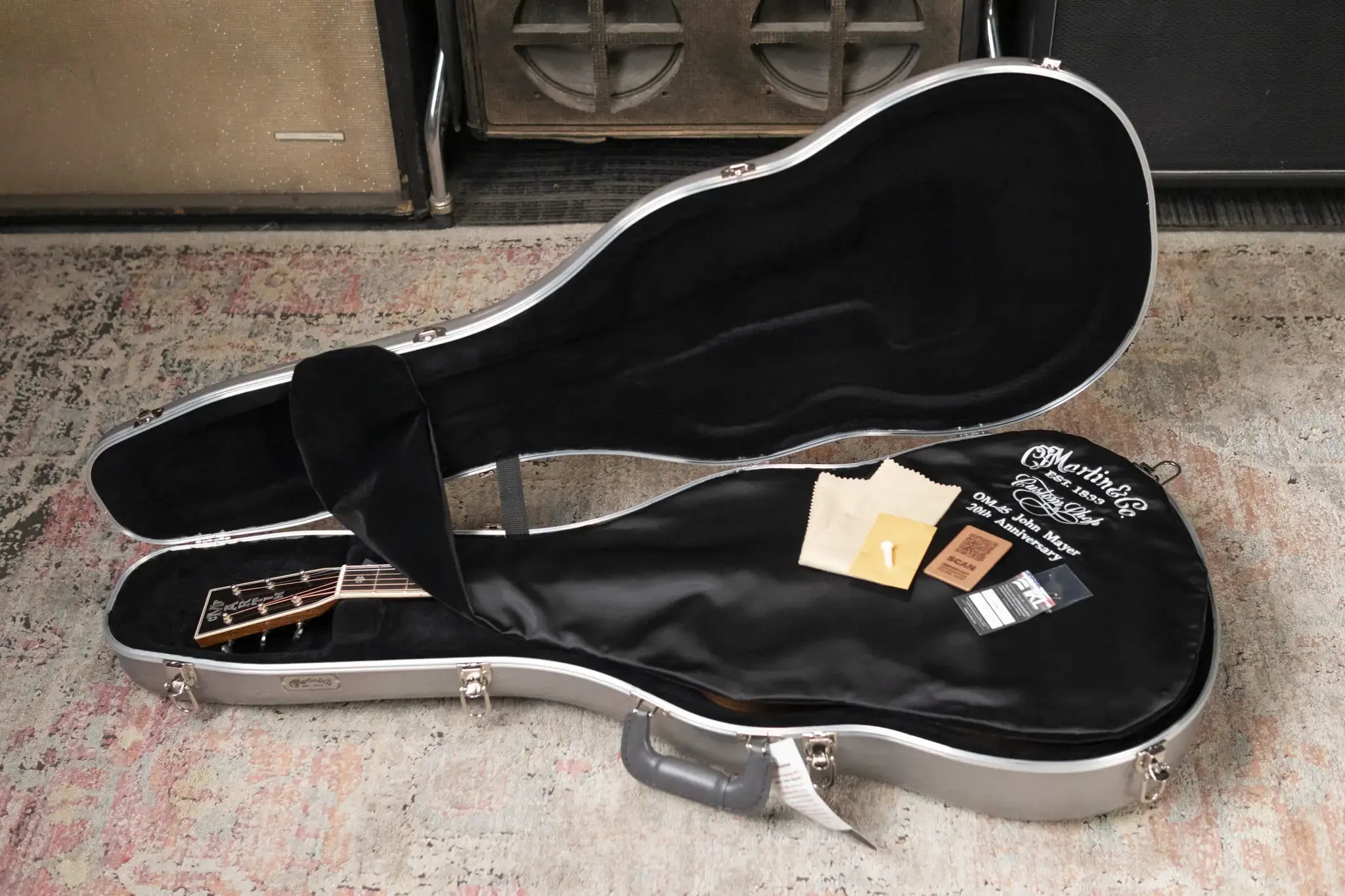 Martin OM-45JM 20th Anniversary John Mayer Signature Acoustic/Electric Guitar with Hardshell Case