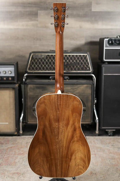 Martin O'ahu HG-28 Acoustic Guitar with Gig Bag