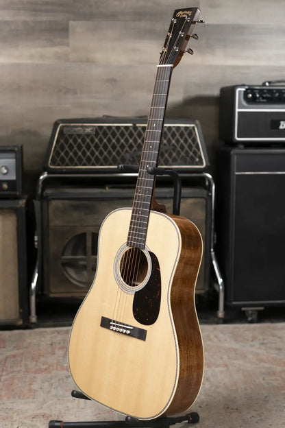 Martin O'ahu HG-28 Acoustic Guitar with Gig Bag