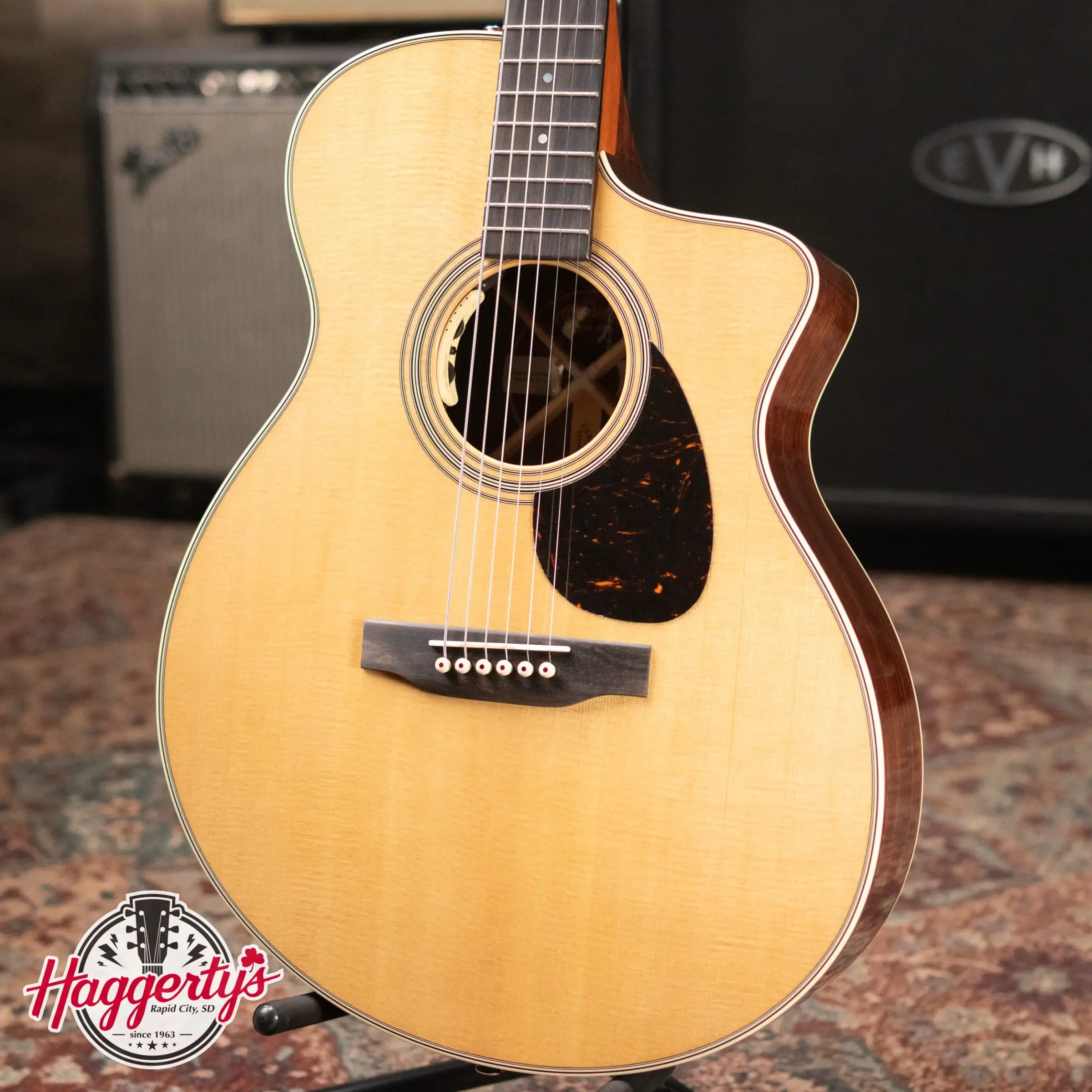 Martin SC-28E Acoustic/Electric Guitar with Hardshell Case