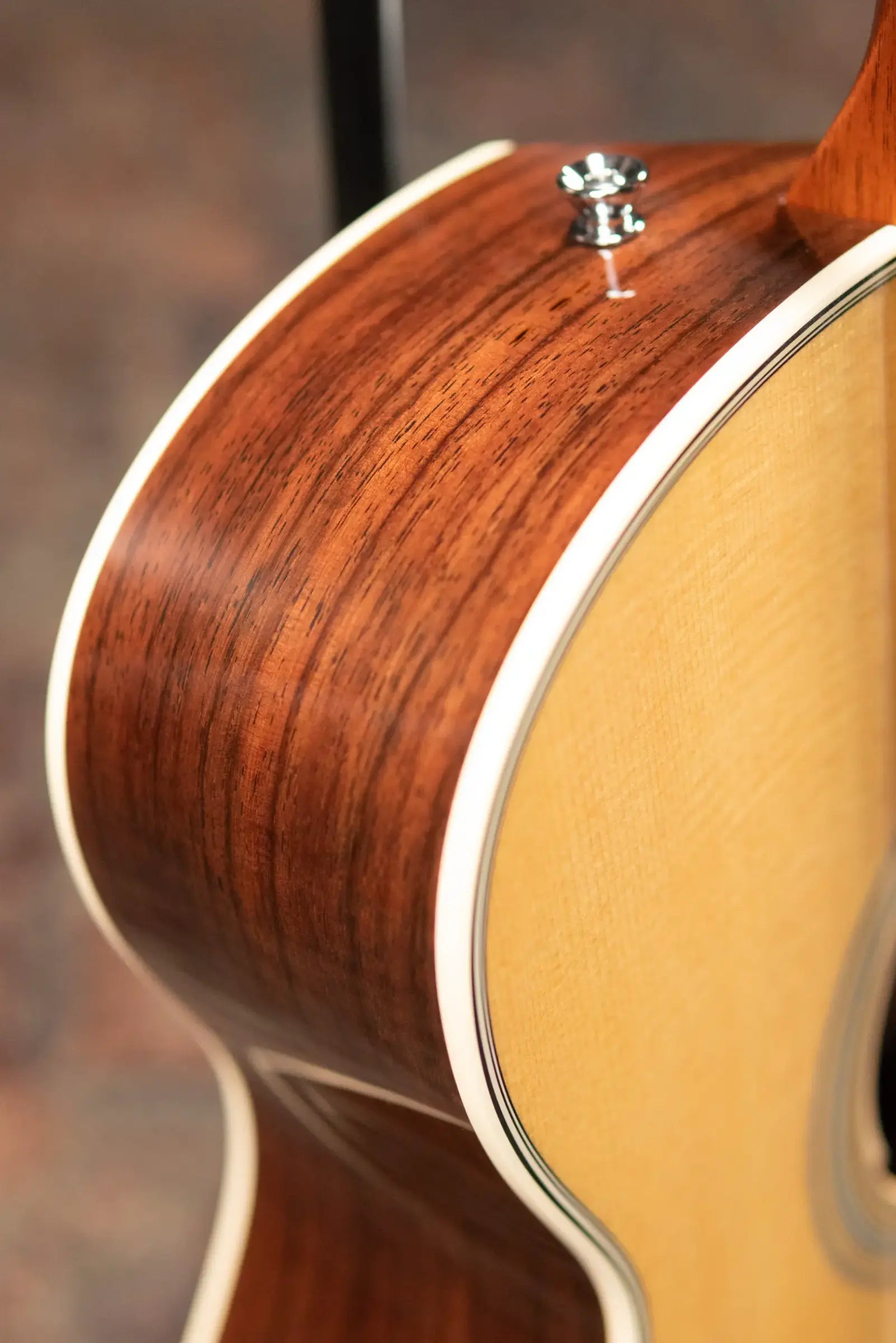 Martin SC-28E Acoustic/Electric Guitar with Hardshell Case