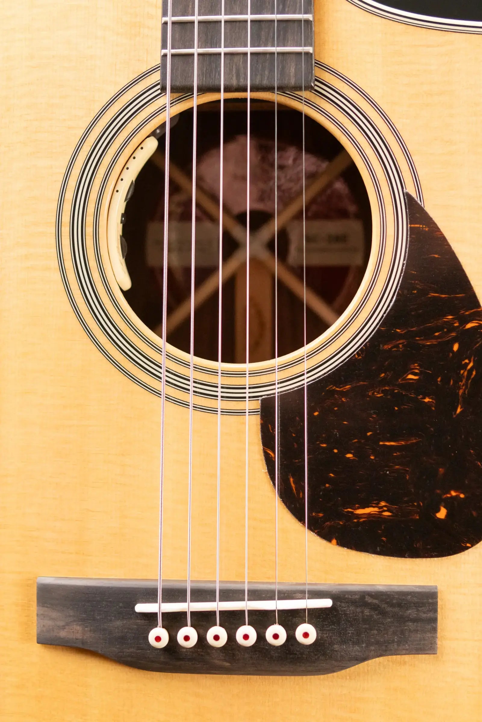Martin SC-28E Acoustic/Electric Guitar with Hardshell Case