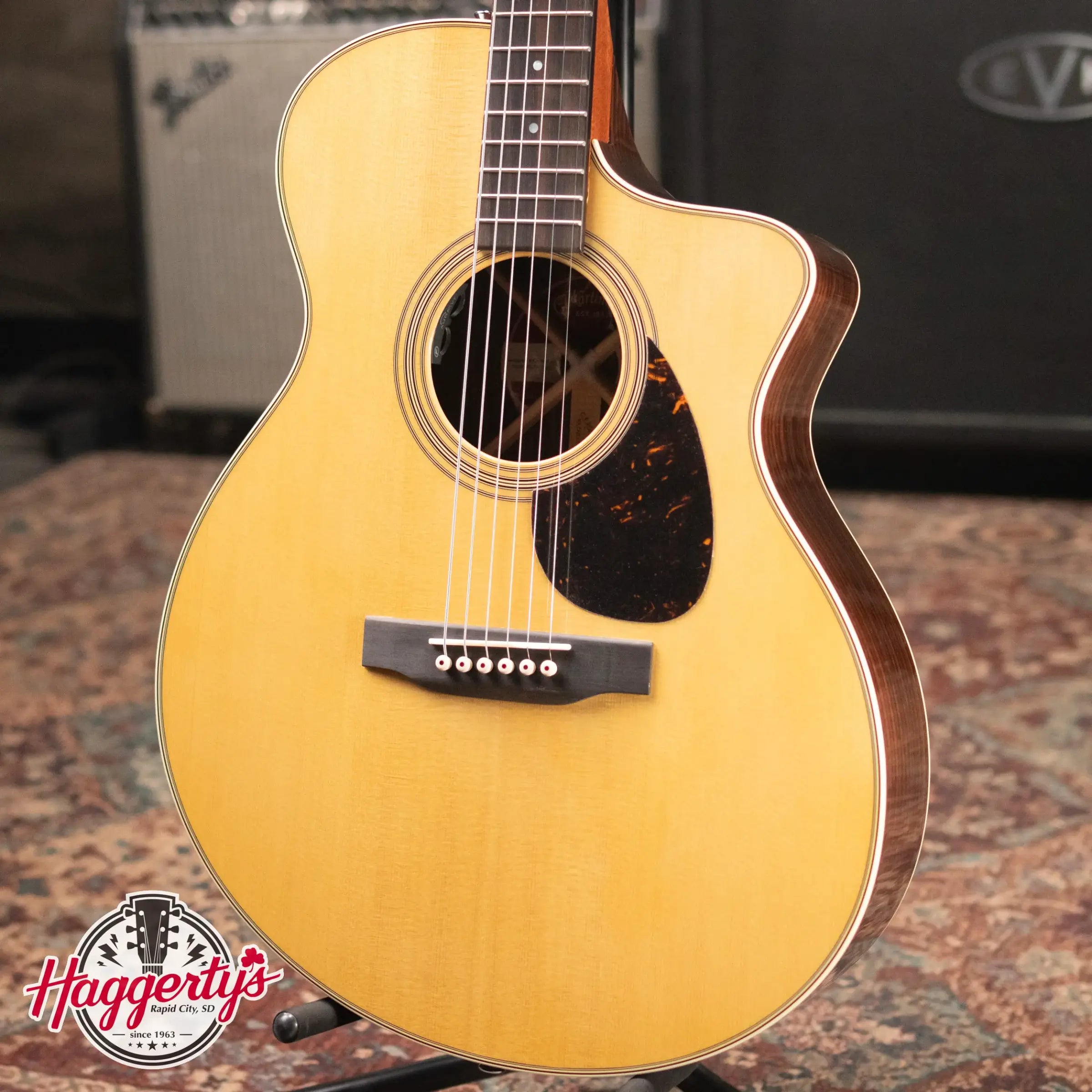 Martin SC-28e Acoustic/Electric Guitar with Hardshell Case