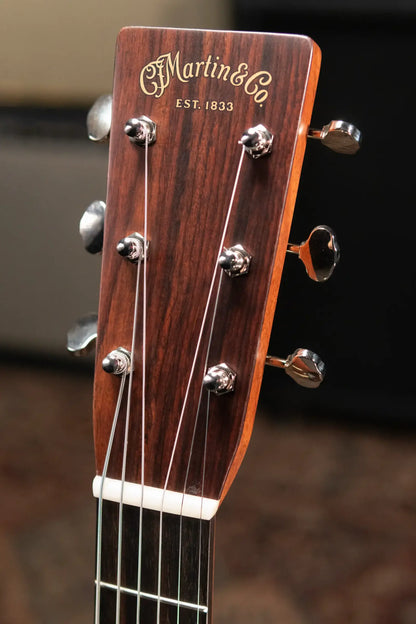 Martin SC-28e Acoustic/Electric Guitar with Hardshell Case