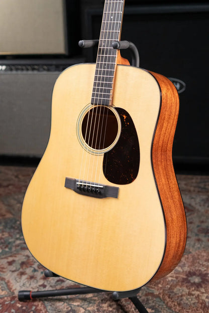 Martin Super D-18 Acoustic Guitar - Natural with Hardshell Case