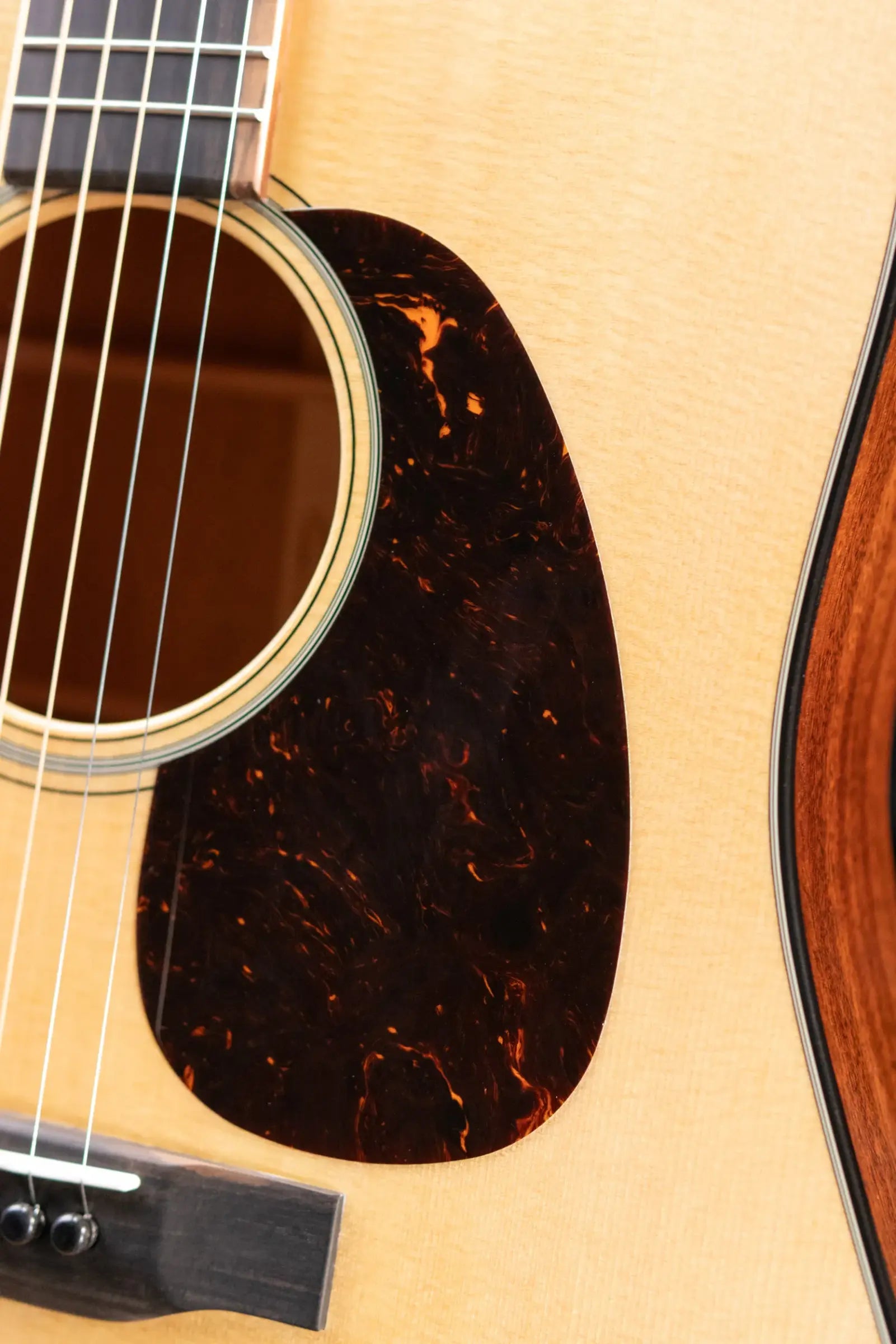 Martin Super D-18 Acoustic Guitar - Natural with Hardshell Case