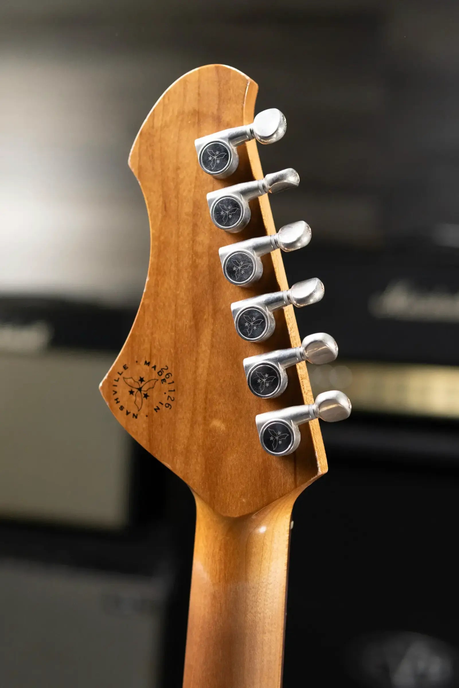 Novo Custom Idris HSS Electric Guitar - Olympic White over '64 3-Tone Burst with Gig Bag