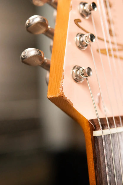 Novo Custom Idris HSS Electric Guitar - Shell Pink over '64 3-Tone Burst with Softshell Gig Bag