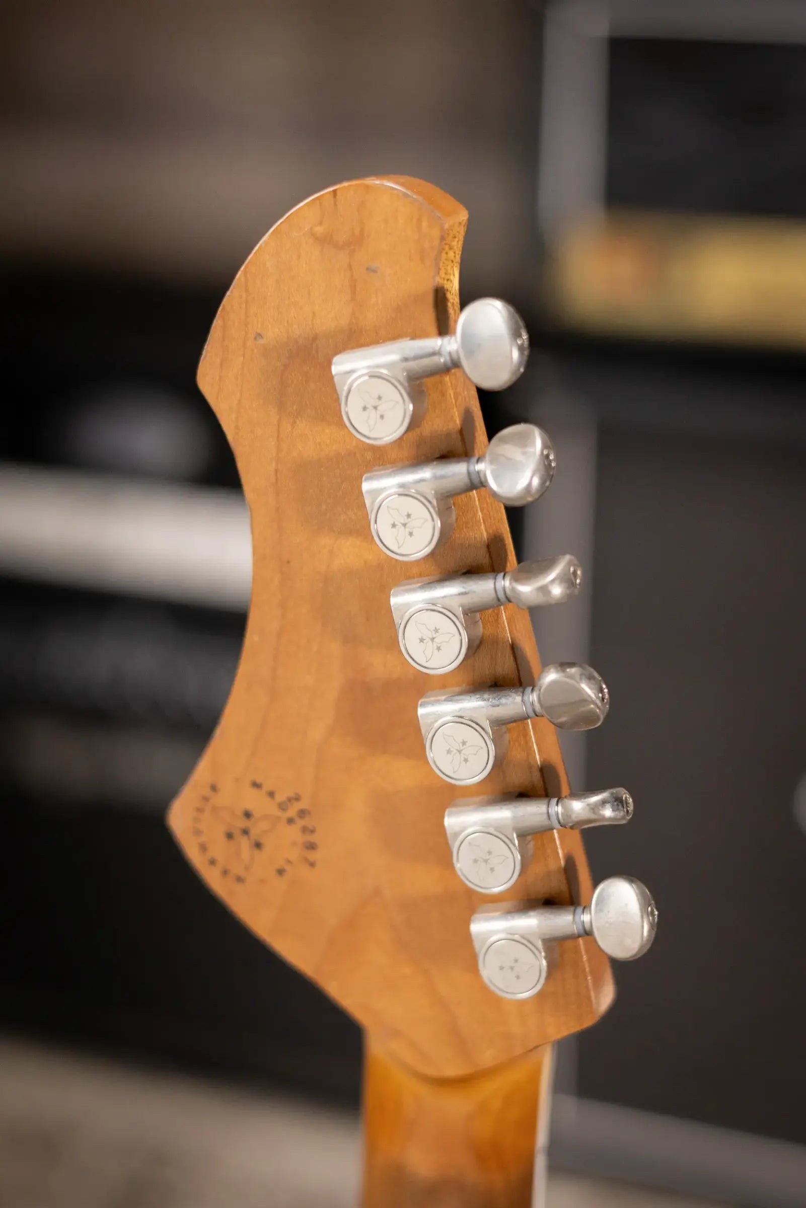 Novo Custom Shop Serus J Baritone Electric Guitar - Candy Apple Orange over 64 3-Tone Burst with Gig Bag