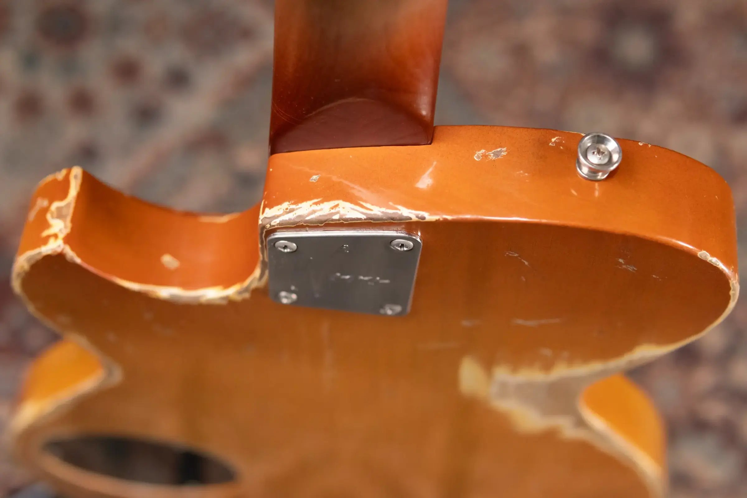 Novo Custom Shop Solus M1 Electric Guitar - Nicotine Blonde with Softshell Case