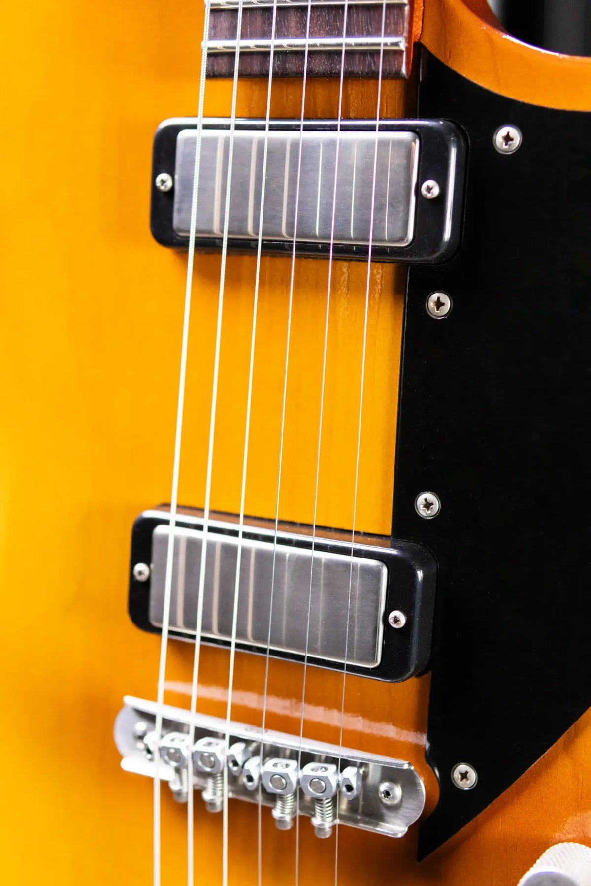 Novo Custom Shop Voltur J Electric Guitar - Nicotine Blonde with Gig Bag