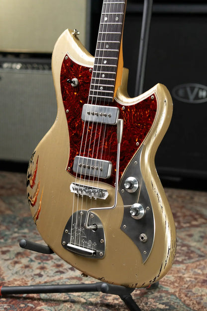 Novo Dealer Limited Serus J Electric Guitar - Shoreline Gold over '64 3-Tone Burst with Gig Bag