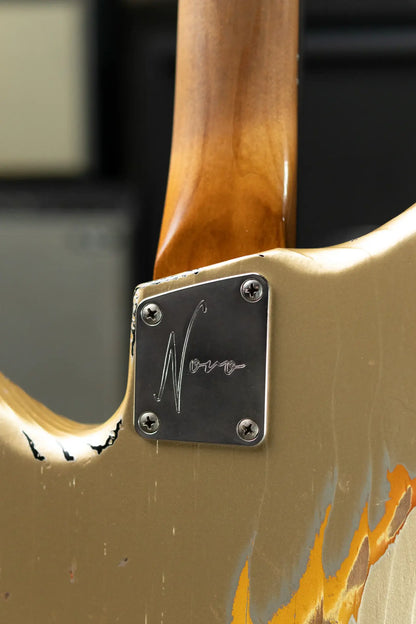 Novo Dealer Limited Serus J Electric Guitar - Shoreline Gold over '64 3-Tone Burst with Gig Bag