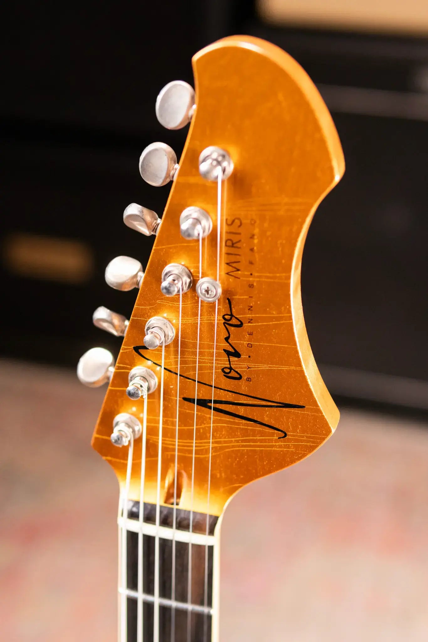 Novo Miris H2 Semi-Hollow Electric Guitar - Aztec Gold with Softshell Gig Bag