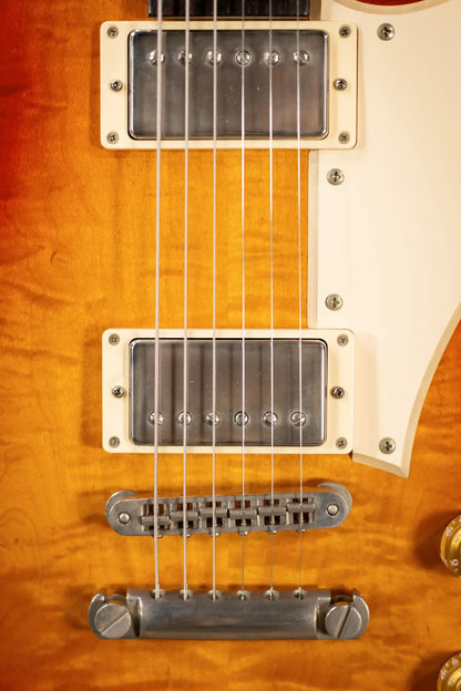 Novo Serus H2 Electric Guitar - Faded Cherry Burst with Gig Bag