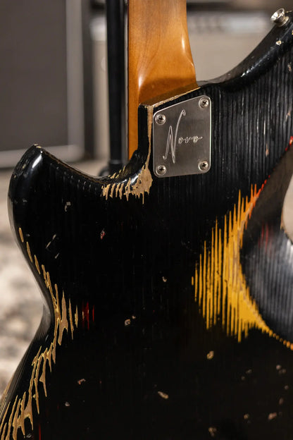 Novo Serus J Dealer Limited Electric Guitar - Bull Black over '64 3-Tone Burst with Gig Bag