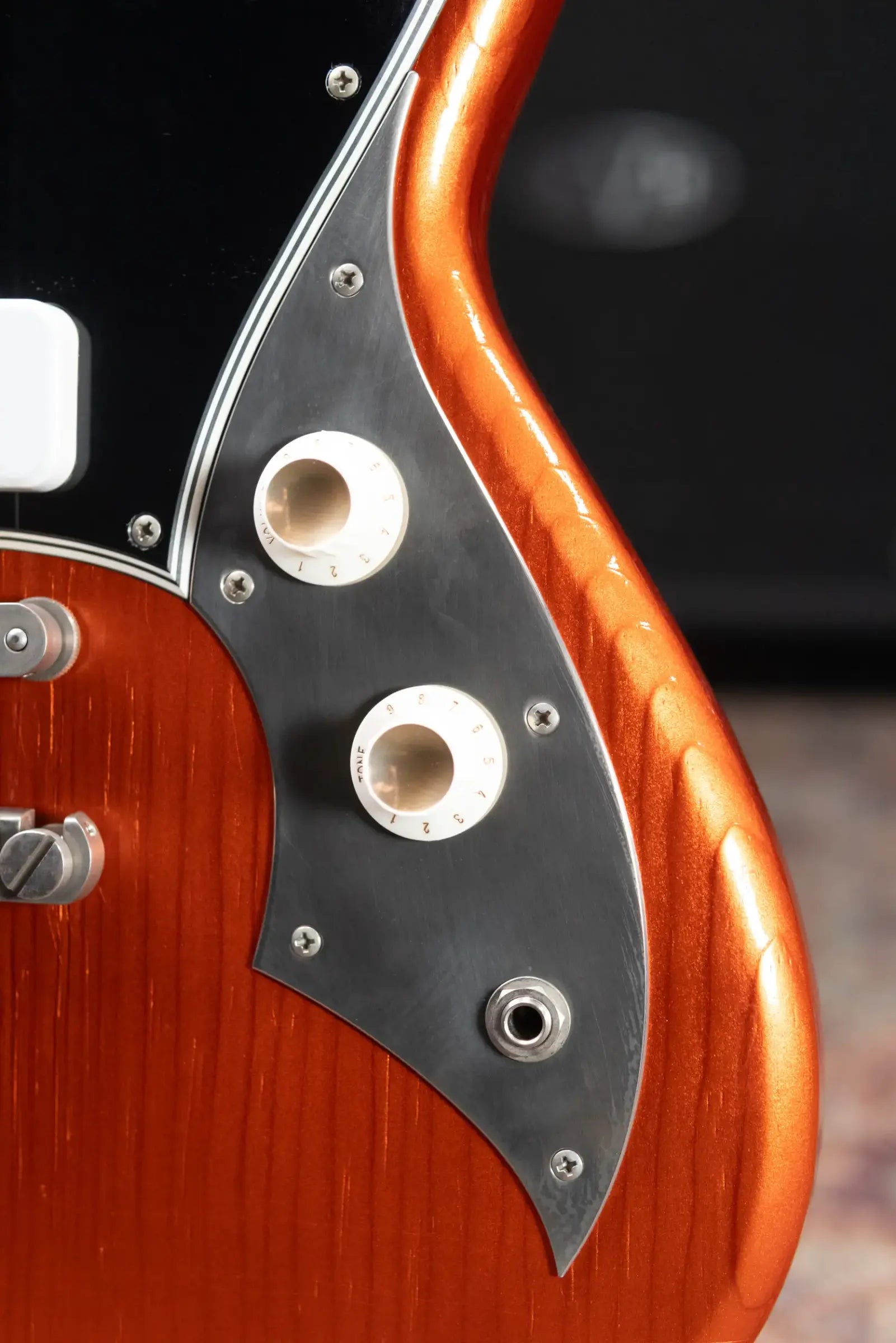 Novo Serus P2 Electric Guitar - Candy Apple Orange with Gig Bag